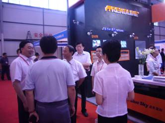 點擊新窗口打開